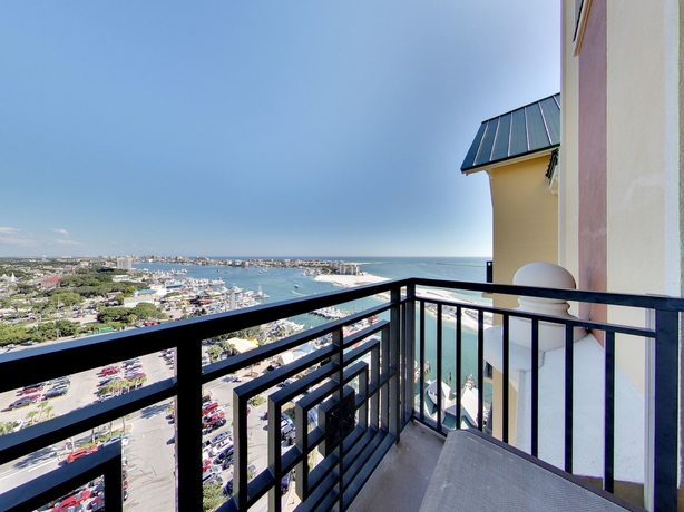 Imagen de la habitación del Hotel Emerald Grande At Harborwalk Village. Foto 10