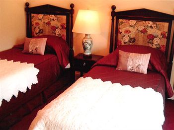 Imagen general del Hotel Emerald Guest House. Foto 2
