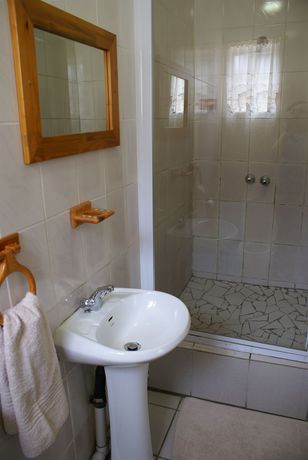 Imagen de los interiores del Hotel Emerald Guesthouse. Foto 15