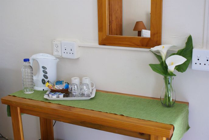 Imagen de la habitación del Hotel Emerald Guesthouse. Foto 4