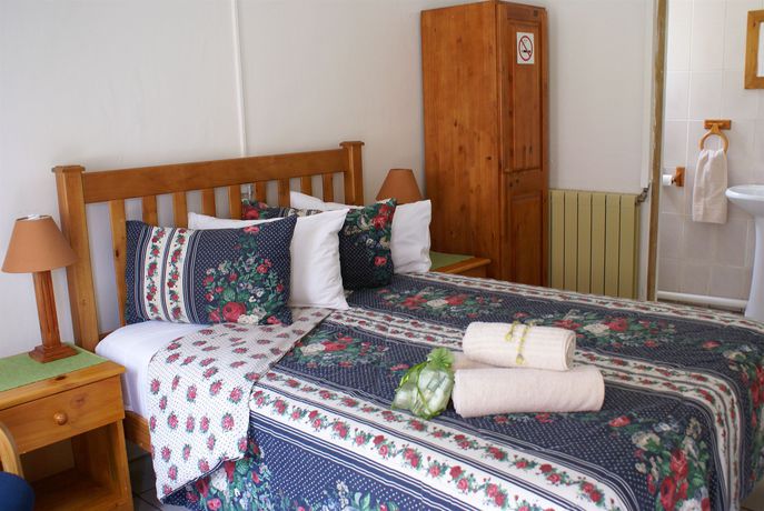 Imagen de la habitación del Hotel Emerald Guesthouse. Foto 9