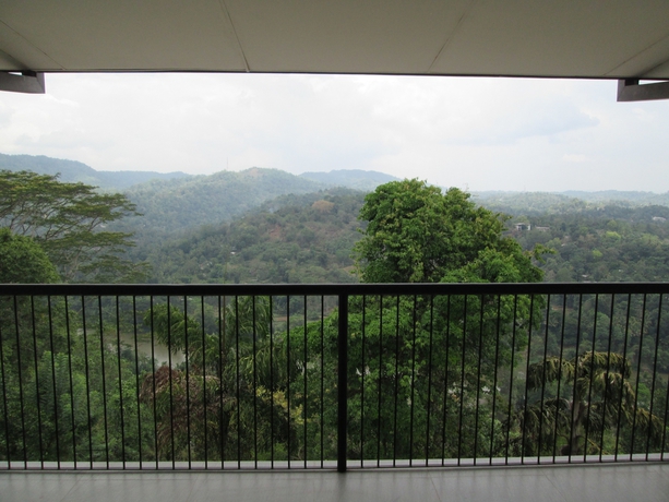 Imagen de la habitación del Hotel Emerald Hill. Foto 8