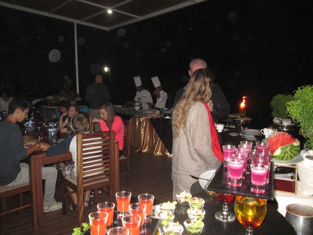 Imagen de los interiores del Hotel Emerald Hill. Foto 16