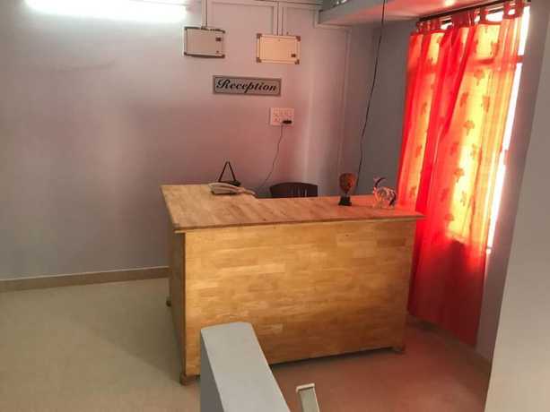 Imagen de los interiores del Hotel Emerald Homes. Foto 14