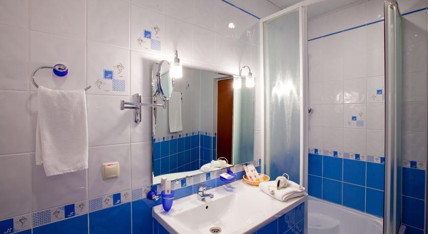 Imagen general del Hotel Emerald Hotel. Foto 3