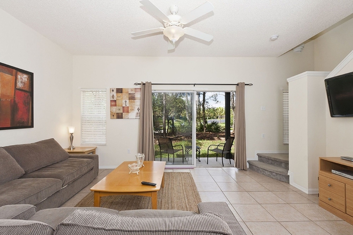 Imagen de los interiores del Hotel Emerald Island By Orlando Fun Rentals. Foto 16