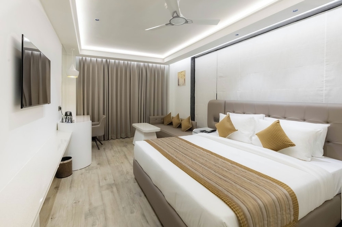 Imagen de la habitación del Hotel Emerald Luxe A Boutique. Foto 4