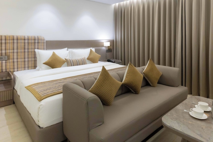 Imagen de la habitación del Hotel Emerald Luxe A Boutique. Foto 10