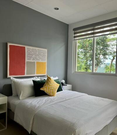 Imagen de la habitación del Hotel Emerald Manor. Foto 22