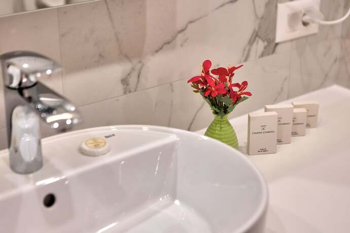 Imagen general del Hotel Emerald, Mostar. Foto 1