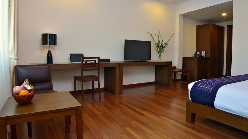 Imagen general del Hotel Emerald Palace, Naipyid&oacute;. Foto 2