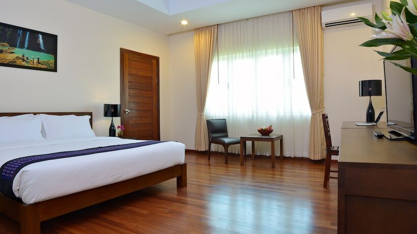 Imagen de la habitación del Hotel Emerald Palace, Naipyid&oacute;. Foto 15