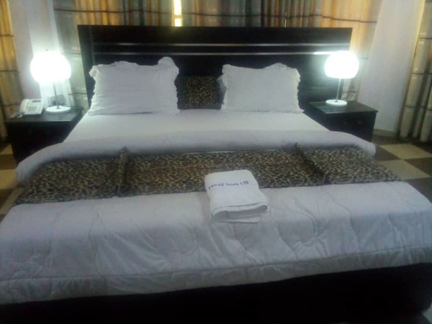 Imagen de la habitación del Hotel Emerald, Port Harcourt. Foto 13