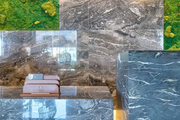 Imagen de los interiores del Hotel Emerald Pristina. Foto 13