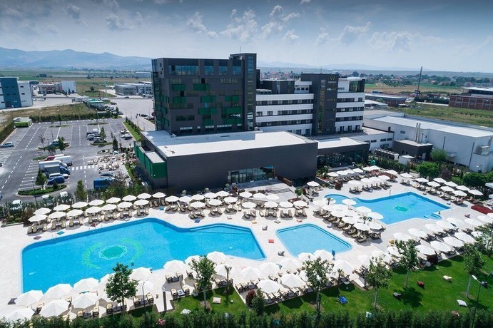 Imagen general del Hotel Emerald Pristina. Foto 1
