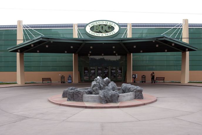Imagen general del Hotel Emerald Queen And Casino. Foto 1