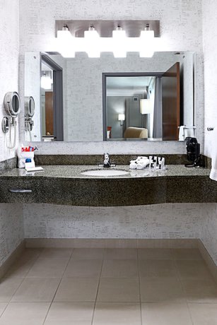 Imagen de la habitación del Hotel Emerald Queen And Casino. Foto 12