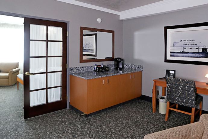 Imagen de la habitación del Hotel Emerald Queen And Casino. Foto 19