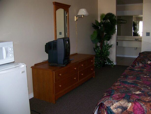 Imagen de la habitación del Hotel Emerald Sands Inn. Foto 9