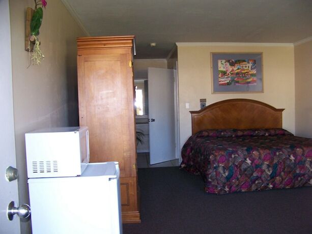 Imagen de la habitación del Hotel Emerald Sands Inn. Foto 12