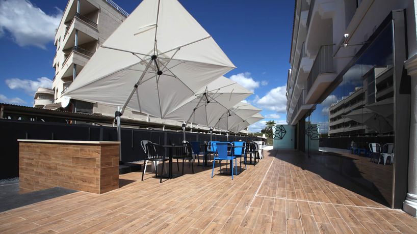 Imagen general del Hotel Emerald Sun. Foto 8