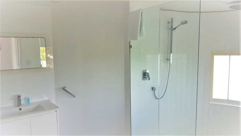 Imagen de la habitación del Hotel Emerald Surfers. Foto 17