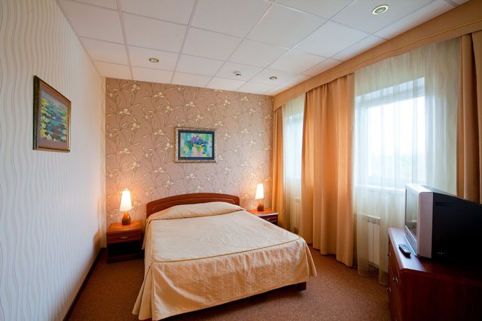 Imagen de la habitación del Hotel Emerald, Togliatti. Foto 9