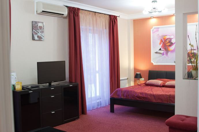 Imagen de la habitación del Hotel Emerald, Togliatti. Foto 11