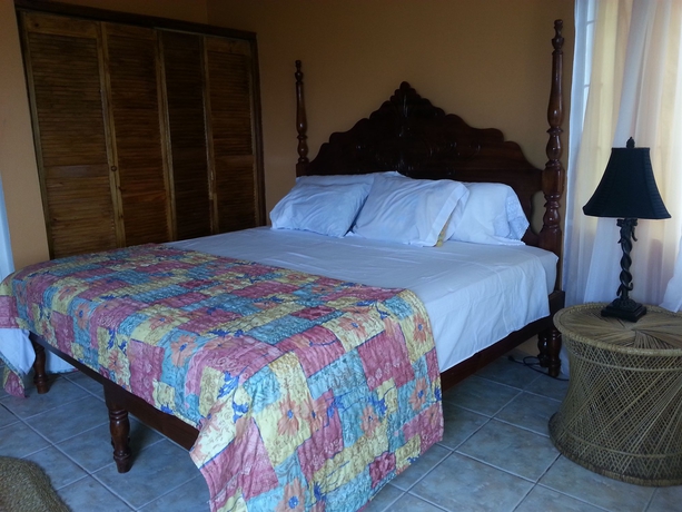 Imagen de la habitación del Hotel Emerald View Resort Villa. Foto 8