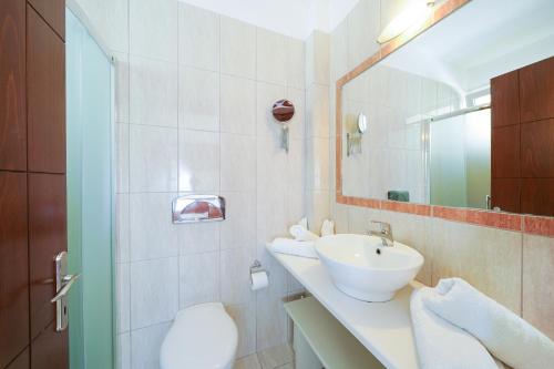 Imagen general del Hotel Emerald and Suites. Foto 12