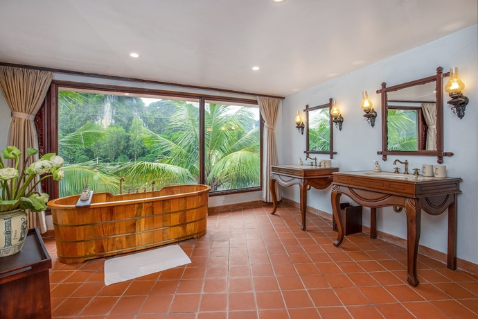 Imagen de la habitación del Hotel Emeralda Resort Tam Coc. Foto 14