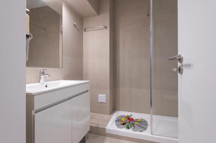 Imagen de la habitación del Hotel Emeralds Albufeira. Foto 3