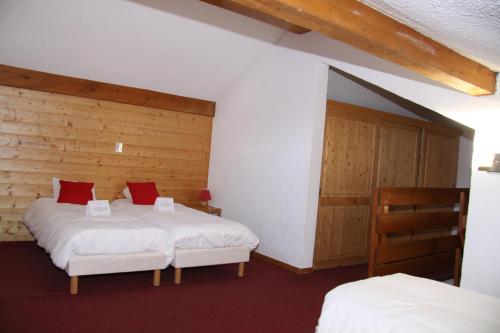 Imagen de la habitación del Hotel Emeraude, Peisey Vallandry. Foto 5