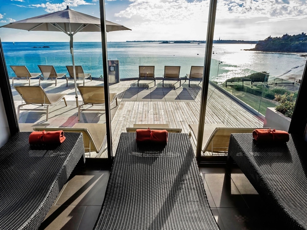 Imagen de los exteriores del Hotel Emeria Dinard Thalasso and Spa. Foto 8