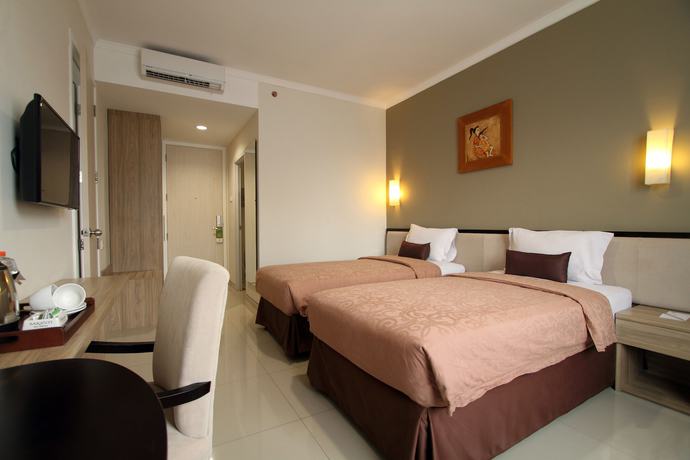Imagen de la habitación del Hotel Emersia Malioboro. Foto 10