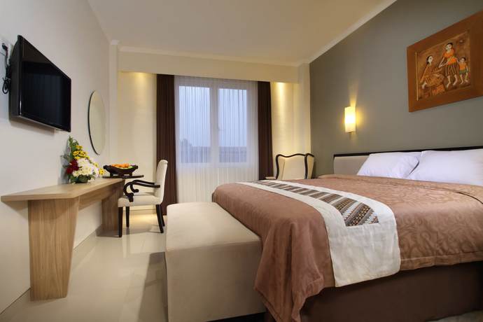 Imagen de la habitación del Hotel Emersia Malioboro. Foto 16