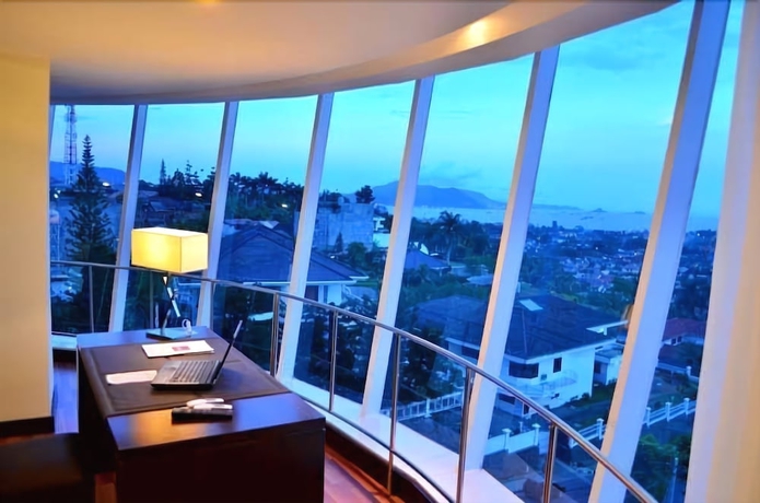 Imagen de la habitación del Hotel Emersia and Resort. Foto 7