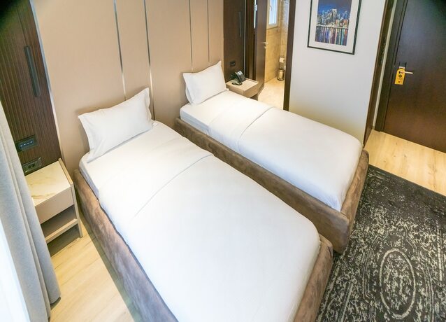 Imagen general del Hotel Emery. Foto 3