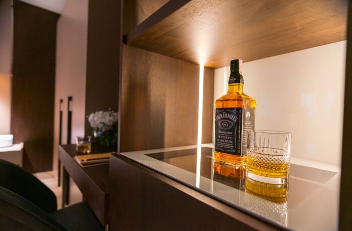 Imagen de la habitación del Hotel Emery. Foto 17