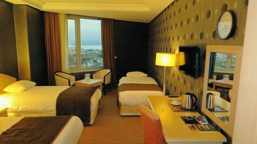 Imagen de la habitación del Hotel Emexotel Kocaeli. Foto 2