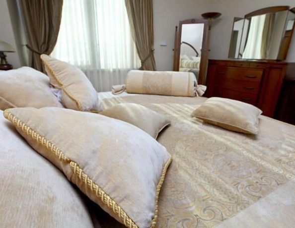 Imagen de la habitación del Hotel Emexotel Kocaeli. Foto 17