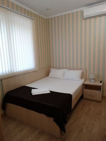 Imagen de la habitación del Hotel Emigrant Mini. Foto 16