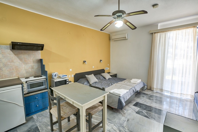 Imagen de la habitación del Hotel Emilia Apartments, Rethymnon. Foto 1