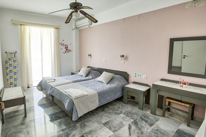 Imagen de la habitación del Hotel Emilia Apartments, Rethymnon. Foto 4