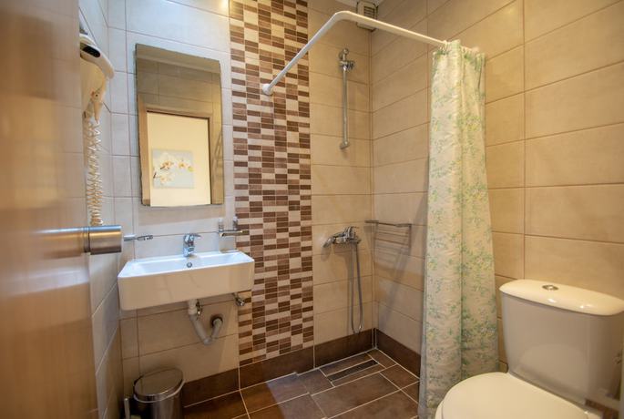 Imagen de la habitación del Hotel Emilia, Planos. Foto 9