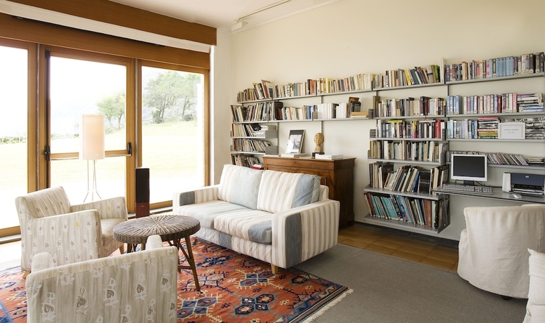 Imagen de los interiores del Hotel Emilia, Portonovo. Foto 19