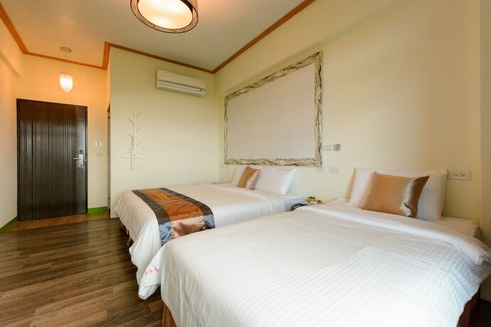 Imagen general del Hotel Emilia Villa. Foto 9