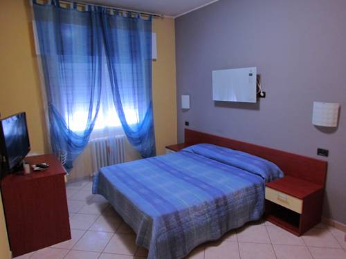 Imagen de la habitación del Hotel Emiliana. Foto 6