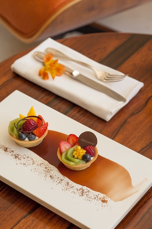 Imagen del bar/restaurante del Hotel Emiliano. Foto 7