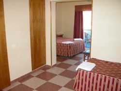 Imagen de la habitación del Hotel Emilio, Punta Umbría. Foto 3